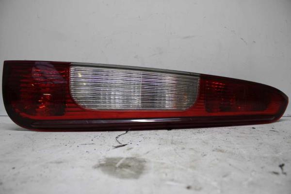 FEUR ARRIERE DROIT FORD - Vue 1